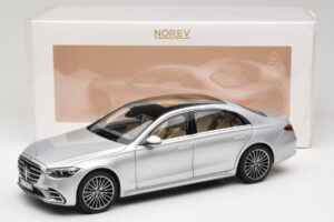 Mercedes S-Class W223 AMG Line Brilliant Silver Norev 1:18 183805 Metall - pilt 8/8