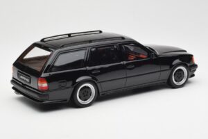 Mercedes 300 TE AMG S124 Must Otto 1:18 OT147 Vaik - pilt 2/6