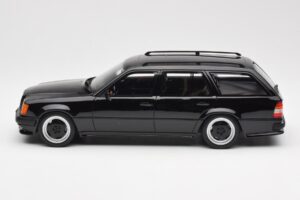 Mercedes 300 TE AMG S124 Must Otto 1:18 OT147 Vaik - pilt 3/6