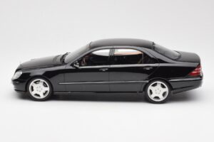 Mercedes AMG S55 W220 Must Otto 1:18 OT832 Vaik - pilt 3/6