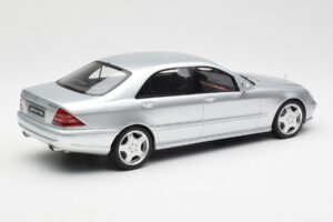 Mercedes AMG S55 W220 Hõbedane Otto 1:18 OT292 Vaik - pilt 2/6