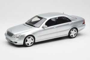 Mercedes AMG S55 W220 Hõbedane Otto 1:18 OT292 Vaik