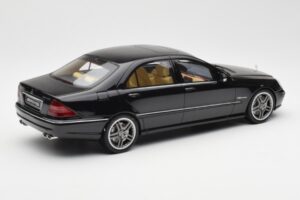 Mercedes AMG S65 W220 Must Otto 1:18 OT846 Vaik - pilt 2/6