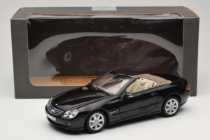 Mercedes SL R129 Must Minichamps 1:18 B66962171 Metall - pilt 11/11