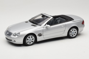 Mercedes SL R129 Hõbedane Minichamps 1:18 B66962133 Metall