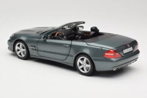 Mercedes SL R230 Amiant Green Minichamps 1:18 B66962389 Metall - pilt 7/8