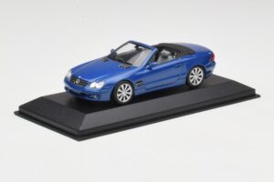 Mercedes SL R230 Tanzanite Sinine Minichamps 1:43 B66962250 Metall - pilt 2/4