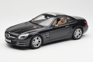 Mercedes SL R231 Magnetite Must Metallik Norev 1:18 B66960107 Metall - pilt 3/9