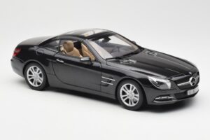 Mercedes SL R231 Magnetite Must Metallik Norev 1:18 B66960107 Metall - pilt 7/9