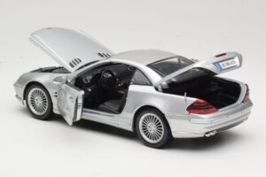 Mercedes SL55 AMG R230 Hõbedane Maisto 1:18 36894 Metall - pilt 5/8