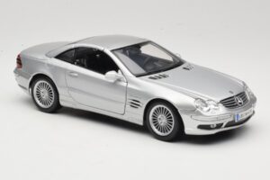 Mercedes SL55 AMG R230 Hõbedane Maisto 1:18 36894 Metall - pilt 6/8
