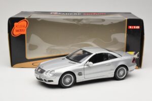 Mercedes SL55 AMG R230 Hõbedane Maisto 1:18 36894 Metall - pilt 8/8