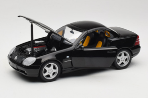Mercedes SLK R170 230 AMG Must Minichamps 1:18 B66960004 Metall - pilt 2/9