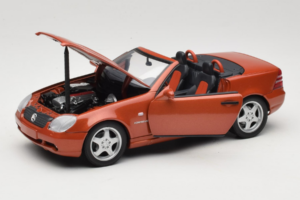 Mercedes SLK R170 230 AMG Orange Metallic Minichamps 1:18 B66005227 Metall - pilt 2/9