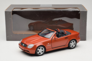 Mercedes SLK R170 230 AMG Orange Metallic Minichamps 1:18 B66005227 Metall - pilt 9/9