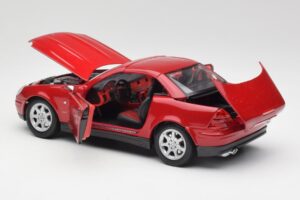 Mercedes SLK 230 R170 Punane Maisto 1:18 56023 Metall - pilt 6/9