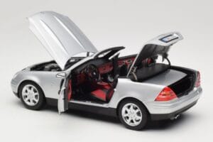 Mercedes SLK R170 Brilliant Silver Norev 1:18 183020 Metall - pilt 6/9