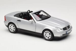 Mercedes SLK R170 Brilliant Silver Norev 1:18 183020 Metall - pilt 7/9
