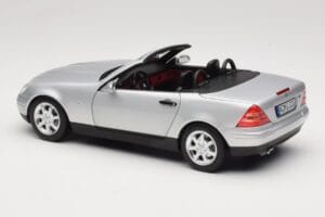 Mercedes SLK R170 Brilliant Silver Norev 1:18 183020 Metall - pilt 8/9