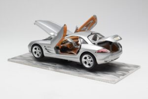 Mercedes SLR Vision Hõbe Limiteeritud Väljaanne Alumiiniumalusega Bburago 1:18 B66962102 Metall - pilt 5/8