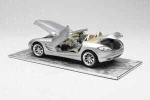 Mercedes SLR Vision Roadster Liquid Hõbe Maisto 1:18 B66963208 Metall - pilt 5/8