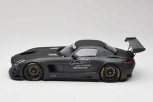 Mercedes AMG SLS C197 GT3 45 Aastat Driving Performance Minichamps 1:18 151133100 Metall - pilt 3/6