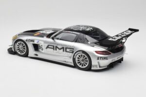 Mercedes AMG SLS C197 GT3 Team AMG China #96 M. Hakkinen / C. Cheng Zhuhai 6th 2011 Minichamps 1:18 151113196 Metall - pilt 5/6