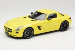 Mercedes SLS AMG C197 Kollane Minichamps 1:18 100039022 Metall