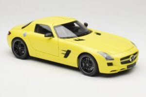 Mercedes SLS AMG C197 Kollane Minichamps 1:18 100039022 Metall - pilt 6/8
