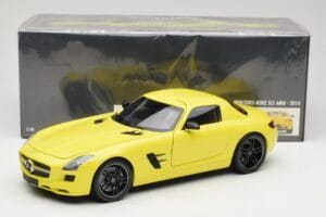 Mercedes SLS AMG C197 Kollane Minichamps 1:18 100039022 Metall - pilt 8/8