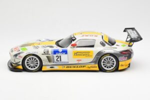 Mercedes SLS AMG GT3 #21 Rowe Racing Arnold / Roloff / Seyffarth / Jäger ADAC 24 Hours Nürburgring 2013 Minichamps 1:18 15113 - pilt 3/6