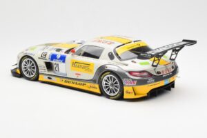 Mercedes SLS AMG GT3 #21 Rowe Racing Arnold / Roloff / Seyffarth / Jäger ADAC 24 Hours Nürburgring 2013 Minichamps 1:18 15113 - pilt 5/6