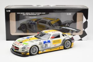 Mercedes SLS AMG GT3 #21 Rowe Racing Arnold / Roloff / Seyffarth / Jäger ADAC 24 Hours Nürburgring 2013 Minichamps 1:18 15113 - pilt 6/6