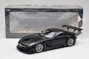 Mercedes SLS AMG GT3 C197 Street Matt Must Minichamps 1:18 151113101 Metall - pilt 6/6