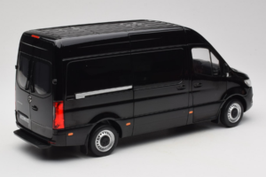 Mercedes Sprinter Must Norev 1:18 183041 Metall - pilt 3/8