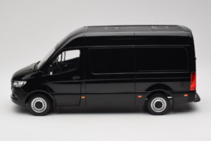 Mercedes Sprinter Must Norev 1:18 183041 Metall - pilt 4/8