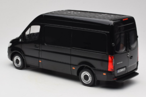 Mercedes Sprinter Must Norev 1:18 183041 Metall - pilt 7/8