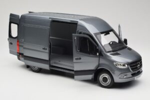 Mercedes Sprinter W907 Kaubik Selenite Grey Metallic Norev 1:18 B66004163 Metall - pilt 5/8