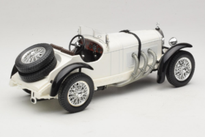 Mercedes SSK Valge Bburago 1:18 3009-P3 Metall - pilt 2/6