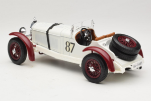 Mercedes SSKL #87 R. Caracciola Valge 1931 Bburago 1:18 3002-P1 Metall - pilt 5/6