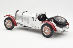 Mercedes SSKL R. Caracciola / W. Sebastian Mille Miglia Winner 1931 CMC 1:18 M-055 Metall - pilt 5/6