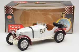 Mercedes SSKL #87 R. Caracciola Mille Miglia 1931 Bburago 1:18 3202 Metall - pilt 6/6