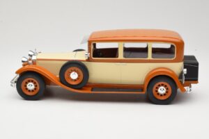 Mercedes Type Nurburg W08 460/460K Beeži MCG 1:18 MCG18034 Metall - pilt 3/6