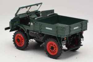 Mercedes Unimog 401 Roheline Schuco 1:18 135 Metall - pilt 5/8