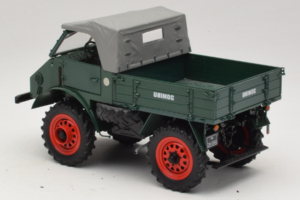 Mercedes Unimog 401 Roheline Schuco 1:18 135 Metall - pilt 7/8