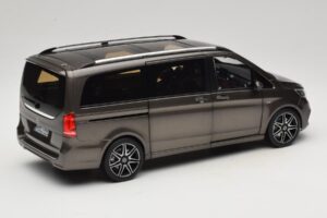 Mercedes V-Class W447 AMG Line Indium Grey Norev 1:18 183873 Metall - pilt 3/8
