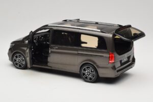 Mercedes V-Class W447 AMG Line Indium Grey Norev 1:18 183873 Metall - pilt 5/8