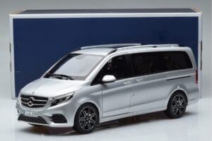 Mercedes V-Class V260 AMG Line Hõbedane Norev 1:18 183871 Metall - pilt 10/10
