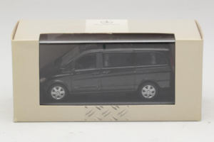 Mercedes Viano W639 Atlantis Blue Minichamps 1:43 B67871200 Metall - pilt 4/4