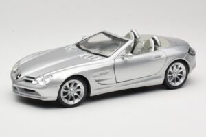 Mercedes Vision SLR Roadster Hõbedane Maisto 1:18 B66962107 Metall